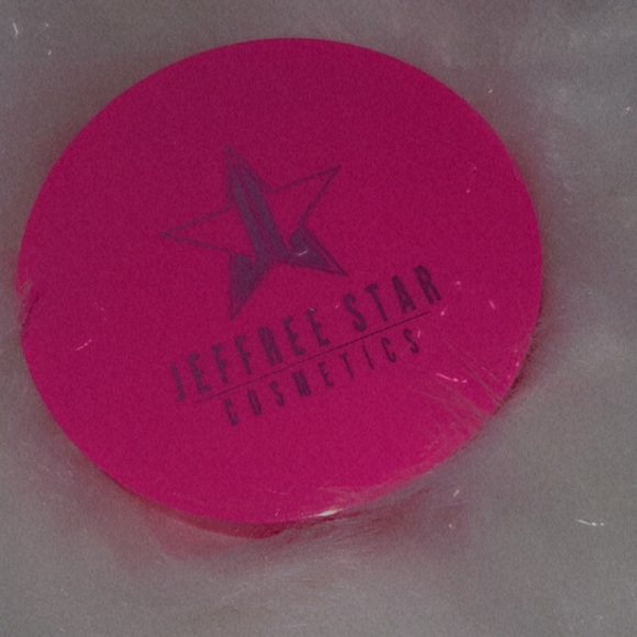 Jeffree Star Skin Frost - Picture 3 of 3